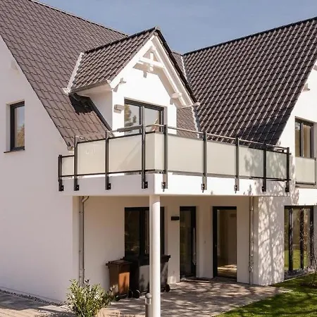 Haus Am Duenenwald - Duene 1 Apartment Zingst